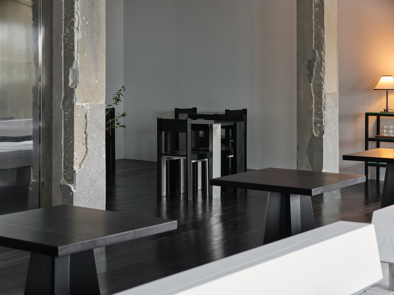 咖啡店設計,咖啡店設計案例,咖啡店設計方案,Sherpa,韓國,咖啡店裝修,148㎡,Coldframe Coffee咖啡廳,工業風咖啡廳