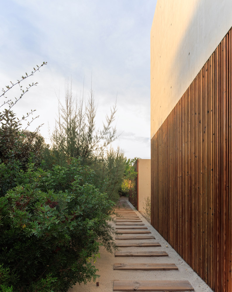 dEMM Arquitectura,別墅設計案例,別墅設計方案,海濱別墅,葡萄牙,原木色,暖色調,400㎡