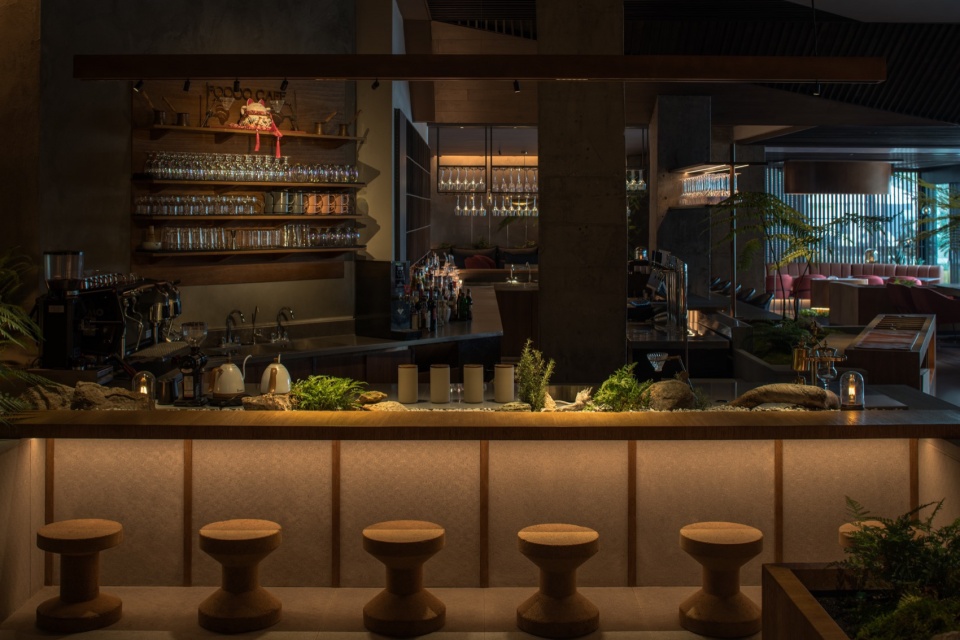 餐廳設計,休閑餐廳設計,餐廳裝修,餐廳設計案例,餐廳設計方案,酒吧設計,咖啡廳設計,酒吧餐廳,成都,FOOOO餐廳,艾岜建築設計