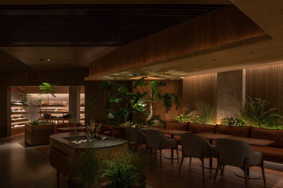 餐廳設計,休閑餐廳設計,餐廳裝修,餐廳設計案例,餐廳設計方案,酒吧設計,咖啡廳設計,酒吧餐廳,成都,FOOOO餐廳,艾岜建築設計