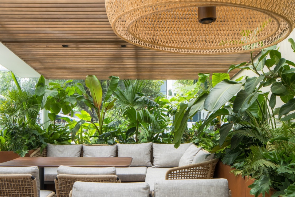 餐廳設計,休閑餐廳設計,餐廳裝修,餐廳設計案例,餐廳設計方案,酒吧設計,咖啡廳設計,酒吧餐廳,成都,FOOOO餐廳,艾岜建築設計