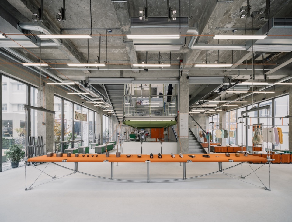 零售店設計,商店設計,集合空間設計,餐廳設計,咖啡廳設計,零售餐飲空間設計,戶外產品零售店設計,戶外主題零售空間,零售店設計案例,零售店設計方案,服裝店設計,上海,Kolon Sport可隆1973,裸築更新