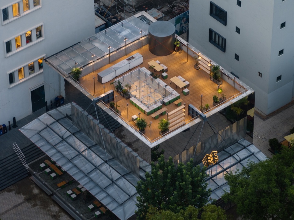 零售店設計,商店設計,集合空間設計,餐廳設計,咖啡廳設計,零售餐飲空間設計,戶外產品零售店設計,戶外主題零售空間,零售店設計案例,零售店設計方案,服裝店設計,上海,Kolon Sport可隆1973,裸築更新