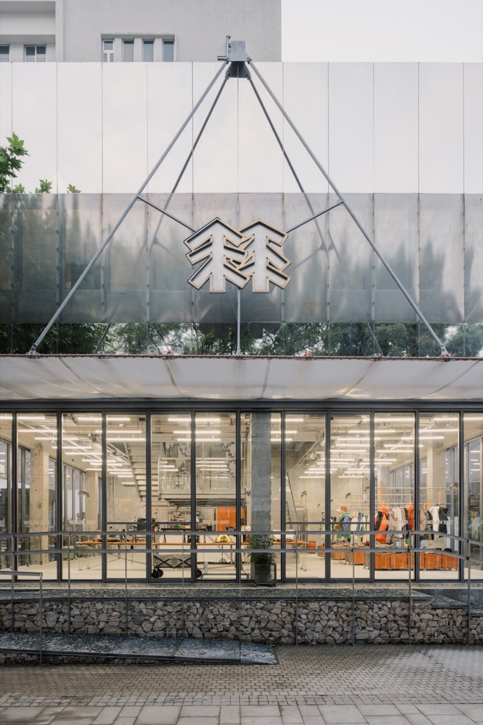 零售店設計,商店設計,集合空間設計,餐廳設計,咖啡廳設計,零售餐飲空間設計,戶外產品零售店設計,戶外主題零售空間,零售店設計案例,零售店設計方案,服裝店設計,上海,Kolon Sport可隆1973,裸築更新