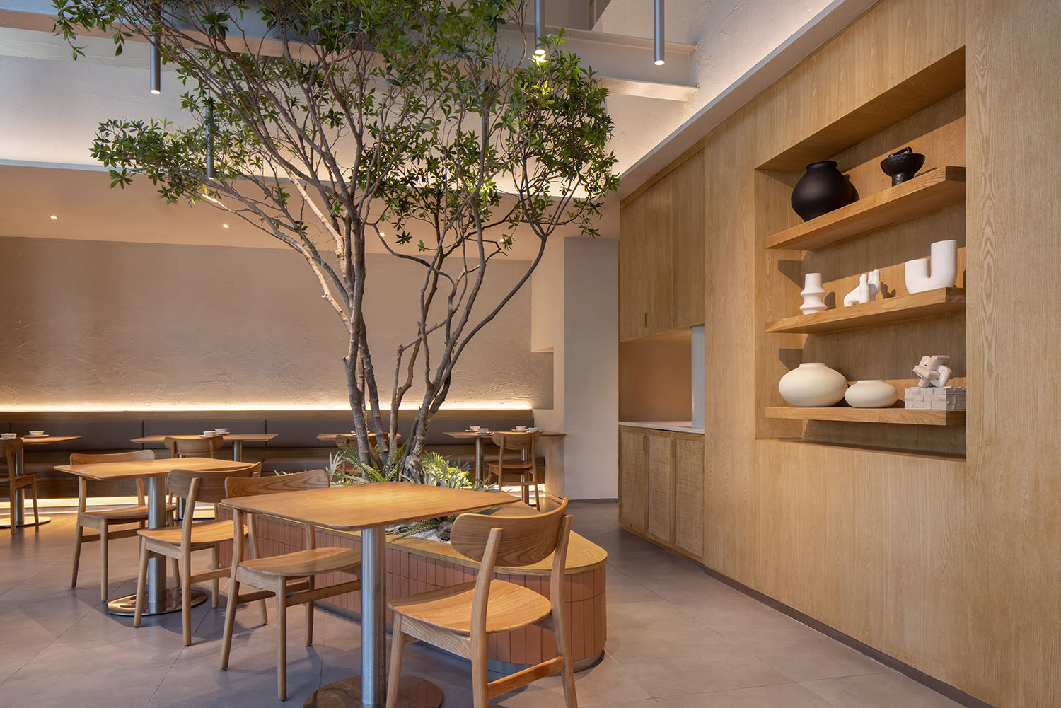 餐廳設計,休閑餐廳設計,餐廳設計案例,餐廳設計方案,餐廳裝修,川菜餐廳設計,廣州,榕意新川味日常而行,UND設計事務所