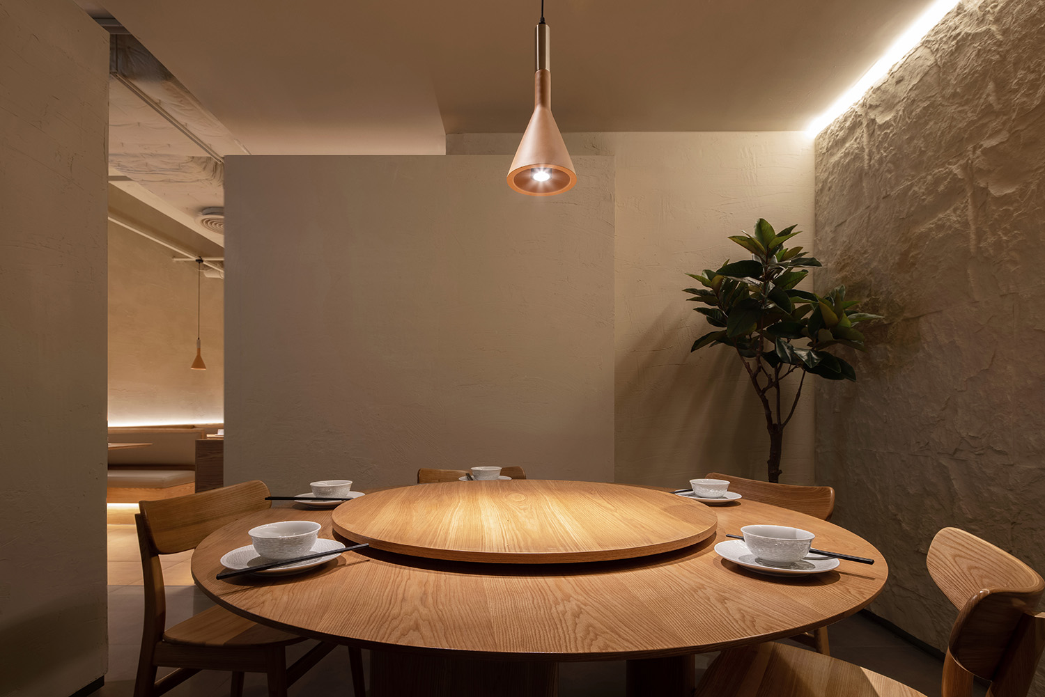 餐廳設計,休閑餐廳設計,餐廳設計案例,餐廳設計方案,餐廳裝修,川菜餐廳設計,廣州,榕意新川味日常而行,UND設計事務所