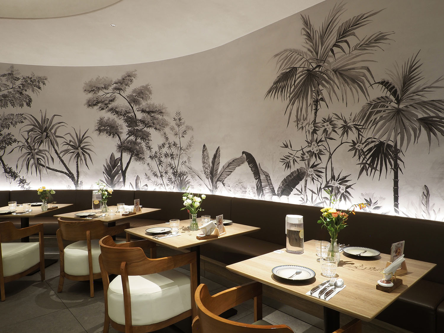 餐廳設計,休閑餐廳設計,高檔餐廳設計,牛排店設計,餐廳裝修,主題餐廳設計,西餐廳設計,西餐廳設計案例,西餐廳設計方案,無錫,西堤牛排海岸城店,大周設計