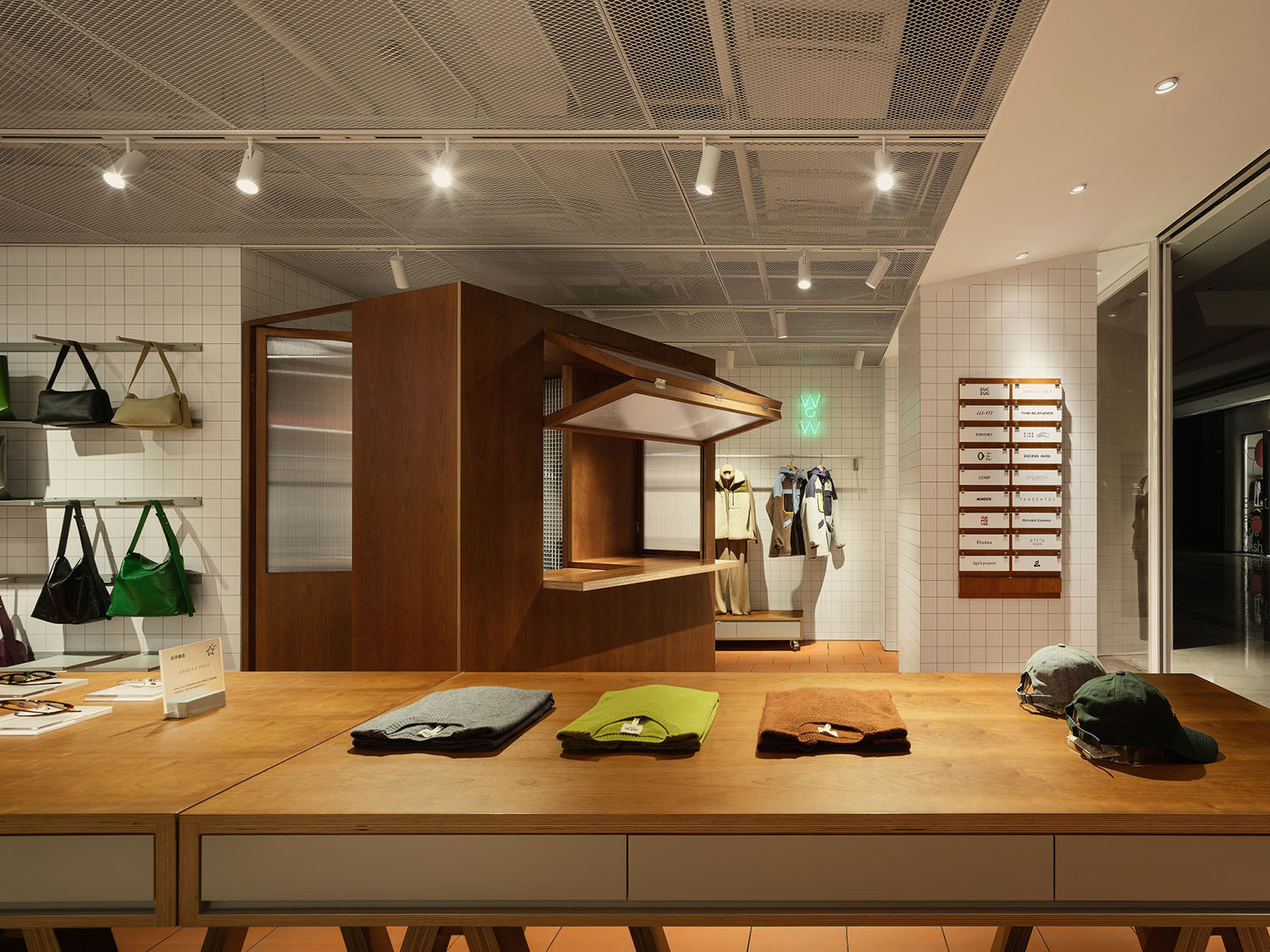 零售店設計,服裝零售店設計,服裝店設計,女裝店設計案例,服裝店設計案例,成都,素然成都太古裏MART集市店,FLIP設計