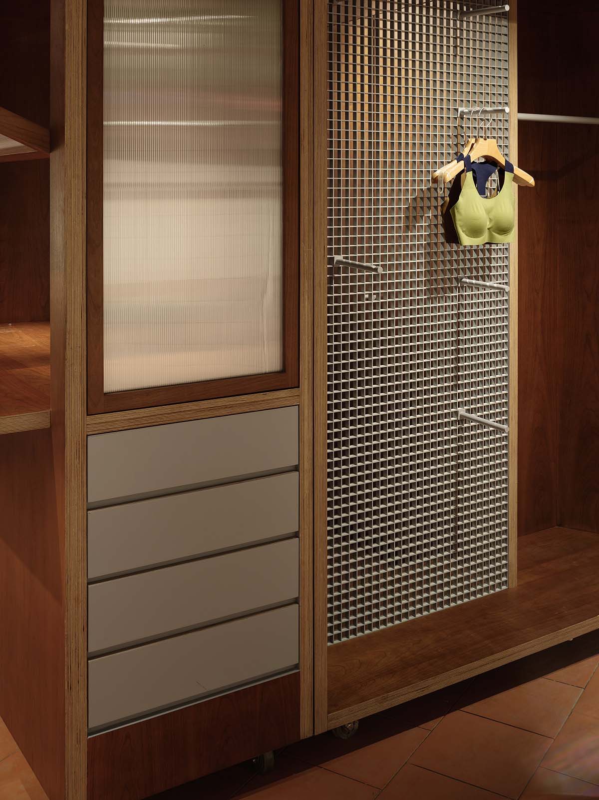 零售店設計,服裝零售店設計,服裝店設計,女裝店設計案例,服裝店設計案例,成都,素然成都太古裏MART集市店,FLIP設計