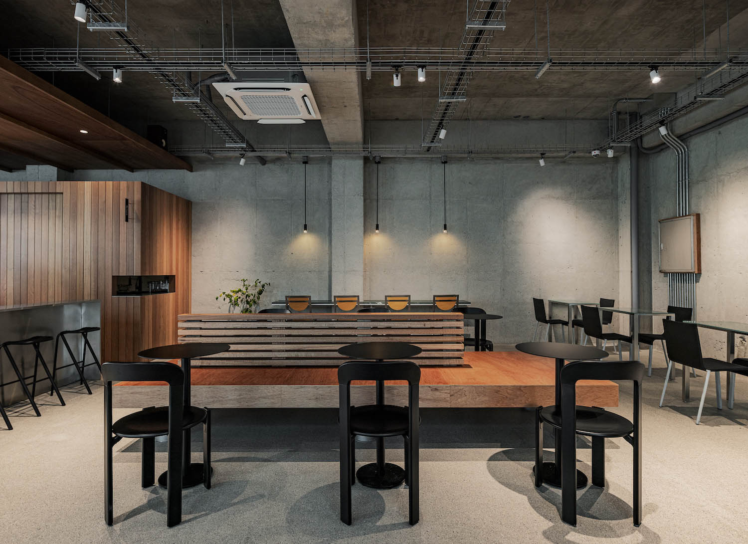 咖啡店設計,咖啡店設計案例,咖啡店設計方案,studiount,韓國,大邱,咖啡店裝修,Deep Coffee Roasters,工業風咖啡廳