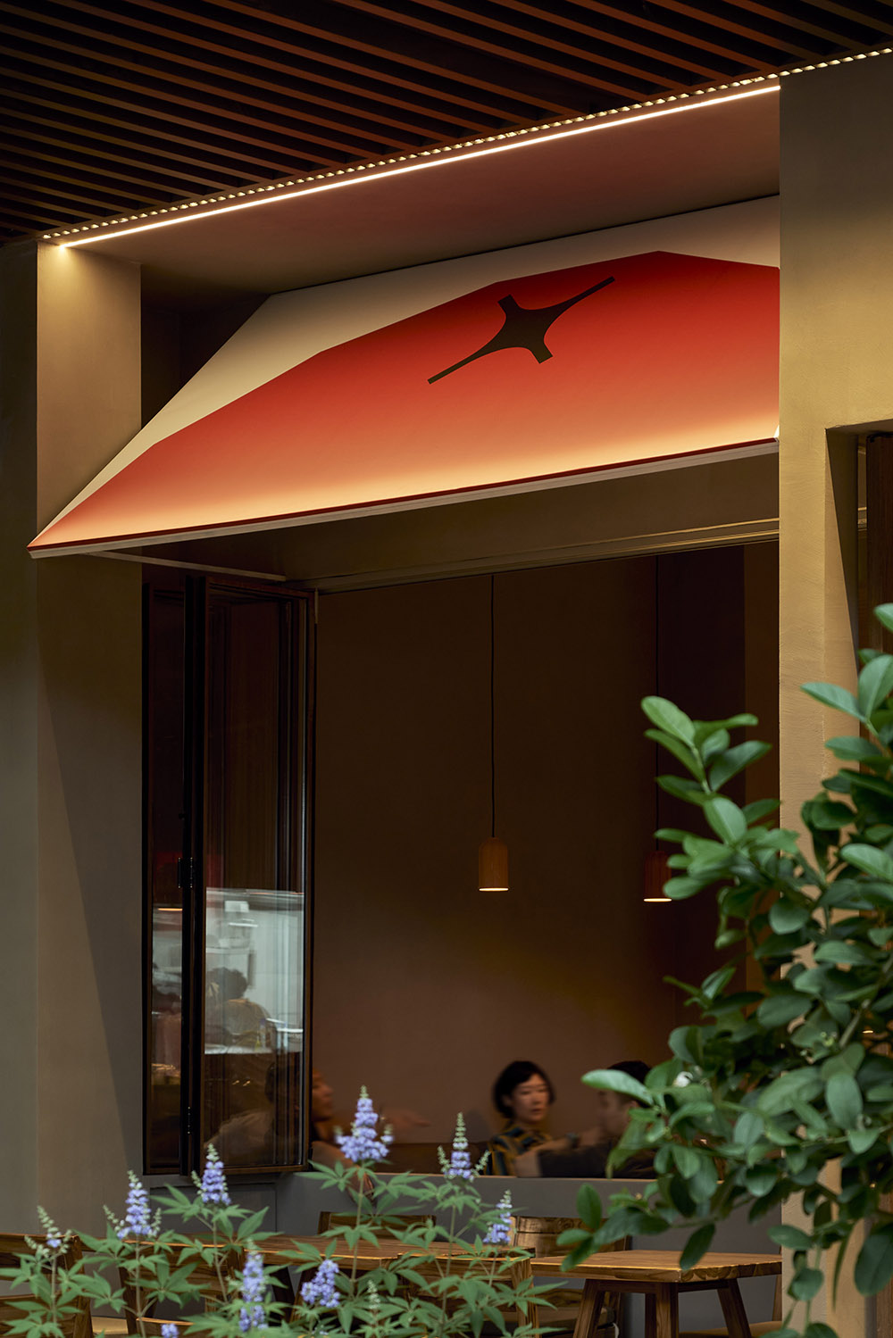 餐廳設計,休閑餐廳設計,創意餐廳設計,餐廳設計案例,餐廳設計方案,餐廳裝修,深圳,七月柿,Projject