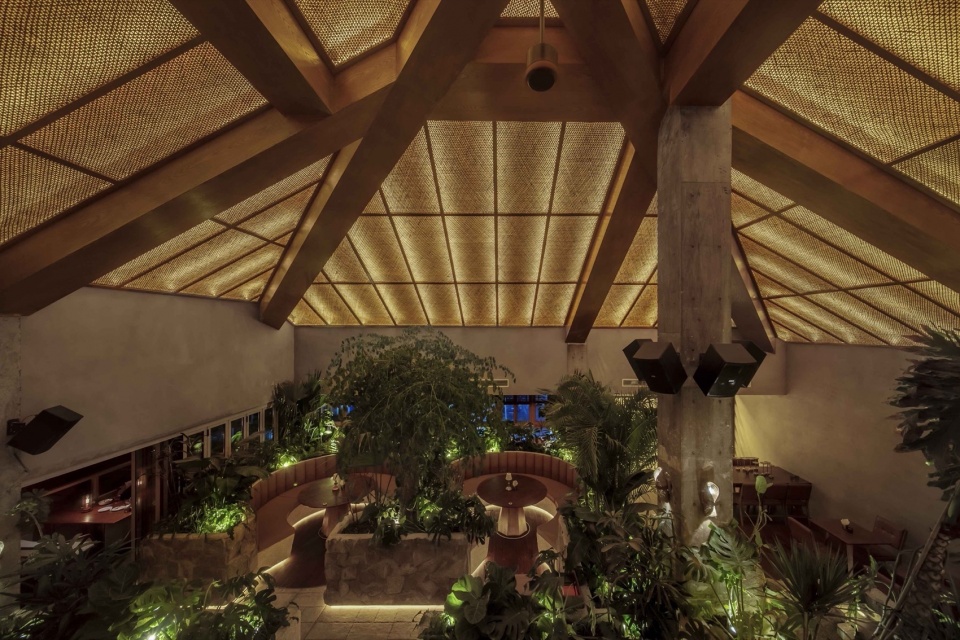 酒吧設計,酒吧設計案例,現代風格酒吧設計,餐廳設計,餐廳設計案例,餐廳裝修,酒吧餐廳,休閑餐廳設計,北京,THE BOND BY Hide&Seek躲貓貓酒吧餐廳,DAGA大觀建築設計