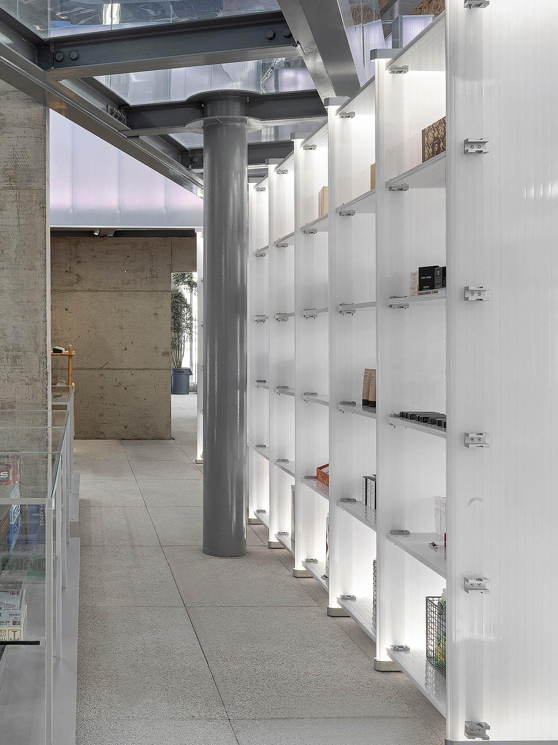 商業空間設計,多功能空間設計,集合店設計,多業態商業空間設計,咖啡店設計,文創空間設計,商業空間,城市商業更新一個立體文創市集,BloomDesign綻放設計