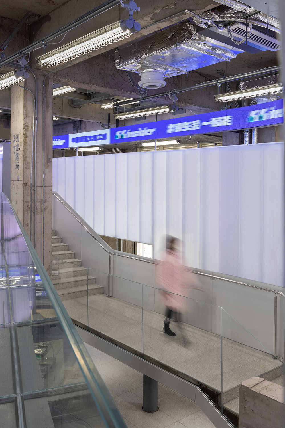 商業空間設計,多功能空間設計,集合店設計,多業態商業空間設計,咖啡店設計,文創空間設計,商業空間,城市商業更新一個立體文創市集,BloomDesign綻放設計