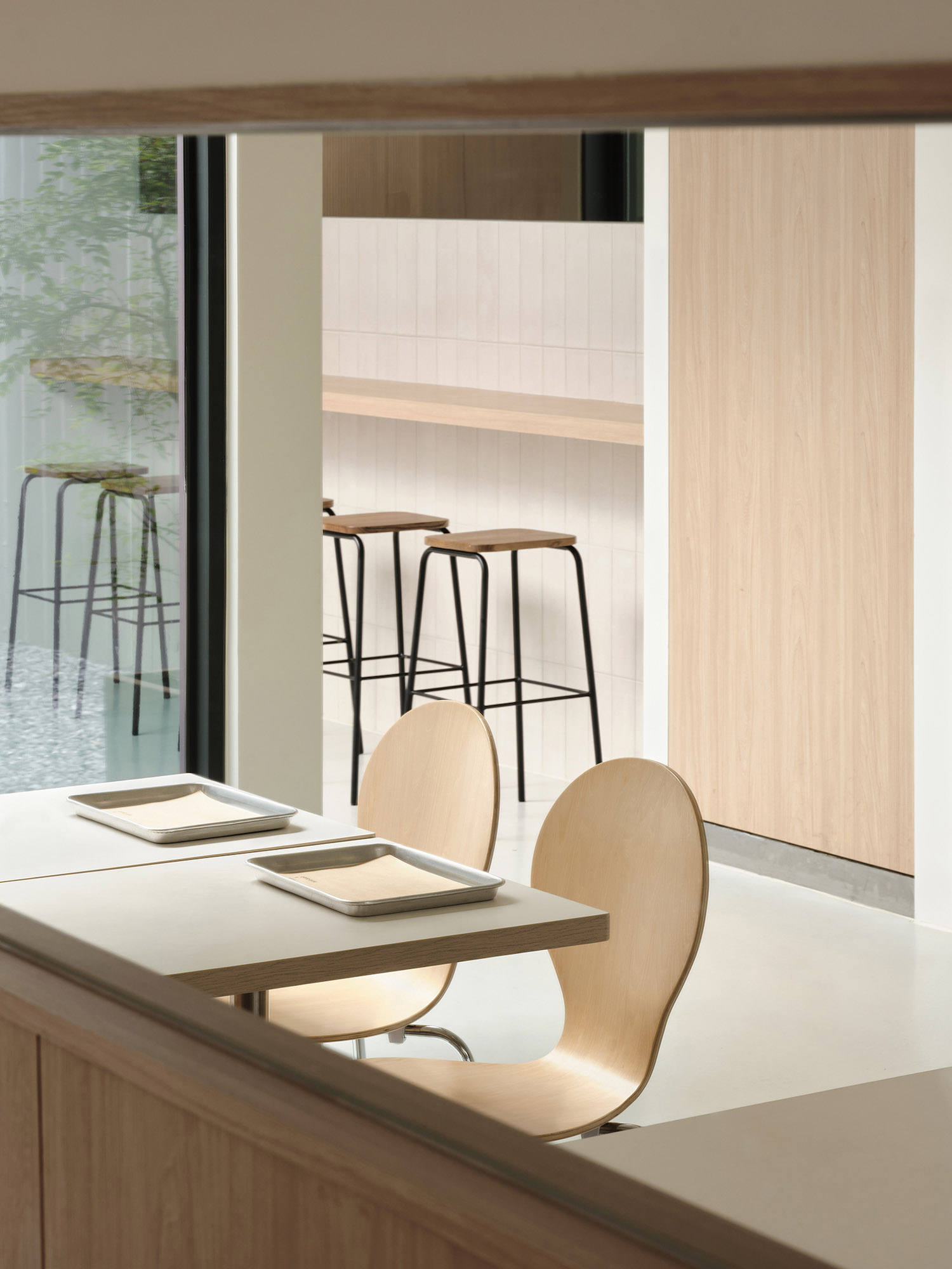 Habitat Architects,餐廳設計,休閑餐廳設計,1996 漢堡,餐廳設計案例,餐廳設計方案,餐廳裝修,極簡主義,極簡風格,台北