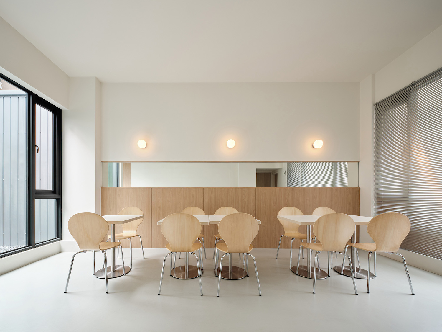 Habitat Architects,餐廳設計,休閑餐廳設計,1996 漢堡,餐廳設計案例,餐廳設計方案,餐廳裝修,極簡主義,極簡風格,台北