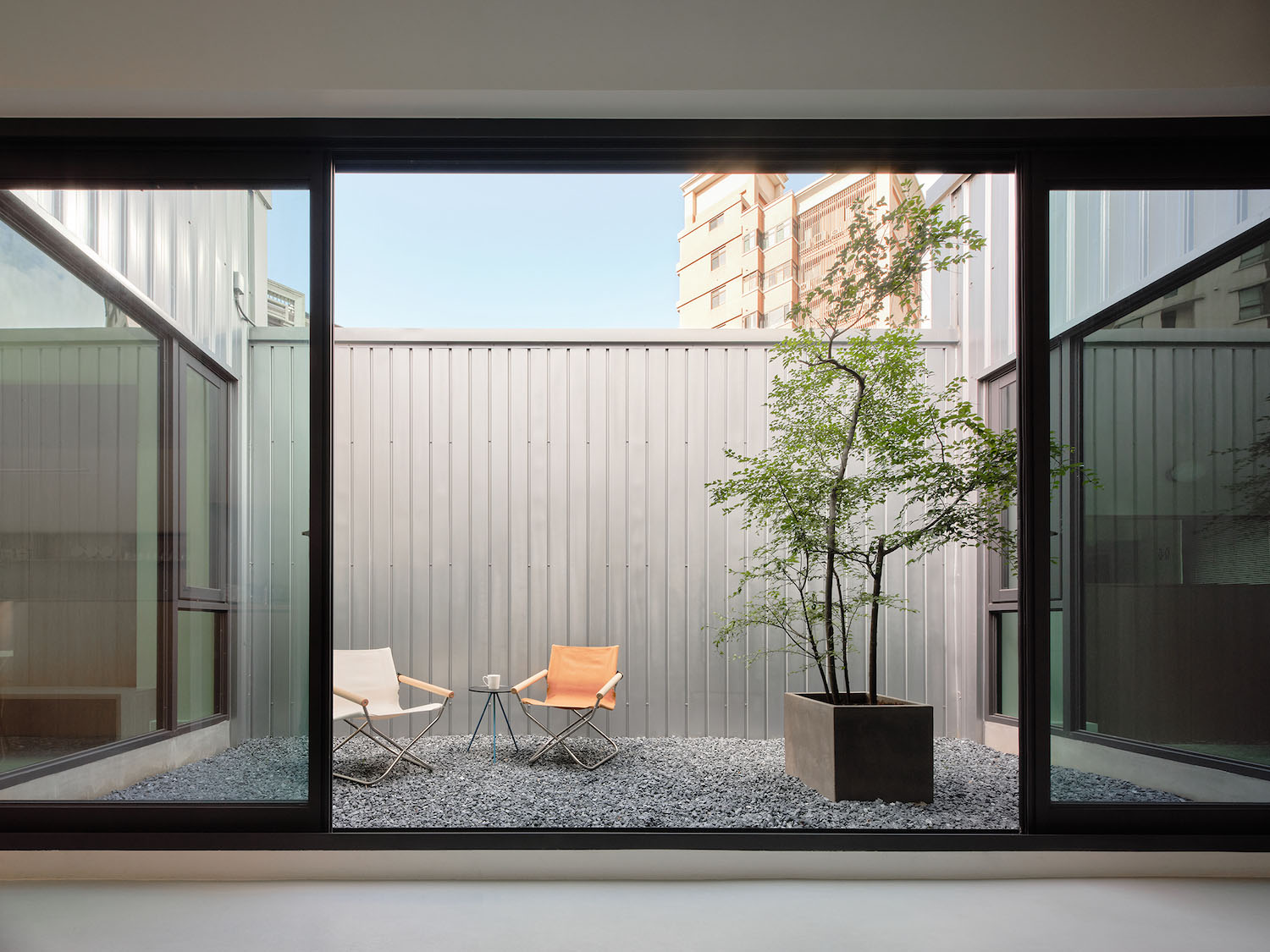 Habitat Architects,餐廳設計,休閑餐廳設計,1996 漢堡,餐廳設計案例,餐廳設計方案,餐廳裝修,極簡主義,極簡風格,台北