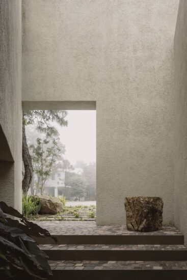 COA Arquitectos | 475㎡，墨西哥中性色極簡森林景觀別墅