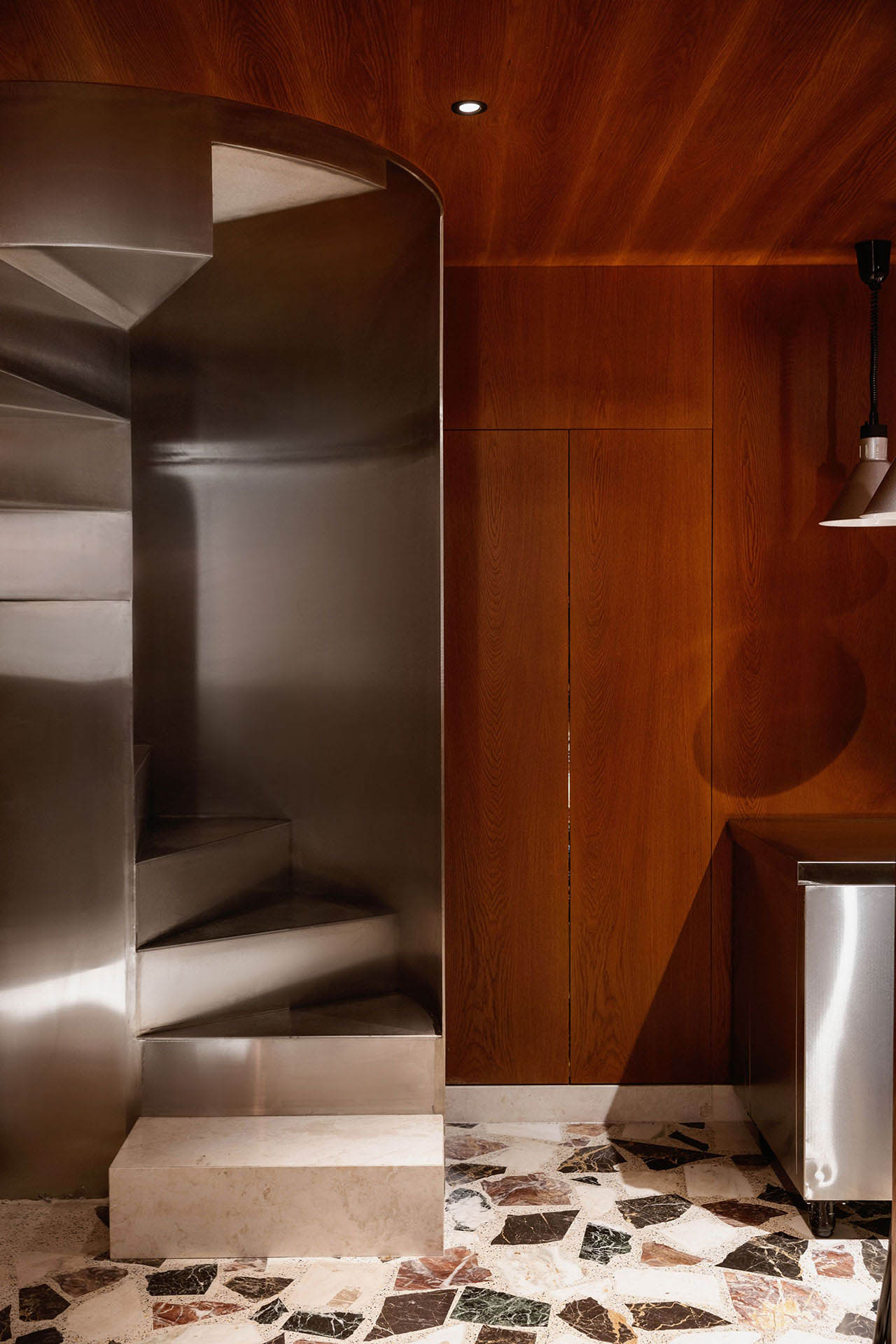 餐廳設計,休閑餐廳設計,餐廳裝修,餐廳設計案例,餐廳設計方案,酒吧餐廳,Eleni Petaloti,Gallina,酒吧餐廳,希臘,雅典衛城,高級餐廳,西餐廳