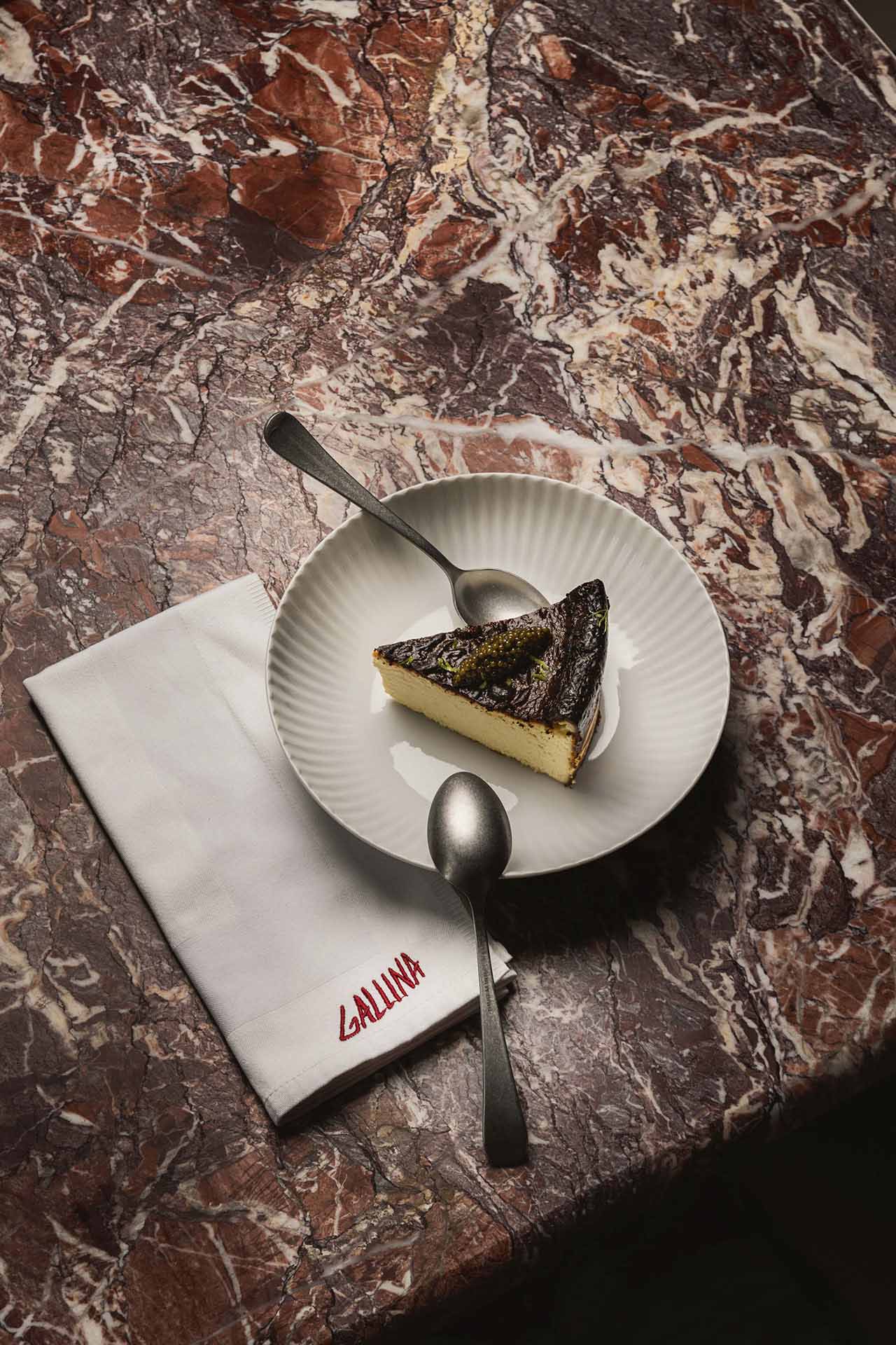 餐廳設計,休閑餐廳設計,餐廳裝修,餐廳設計案例,餐廳設計方案,酒吧餐廳,Eleni Petaloti,Gallina,酒吧餐廳,希臘,雅典衛城,高級餐廳,西餐廳