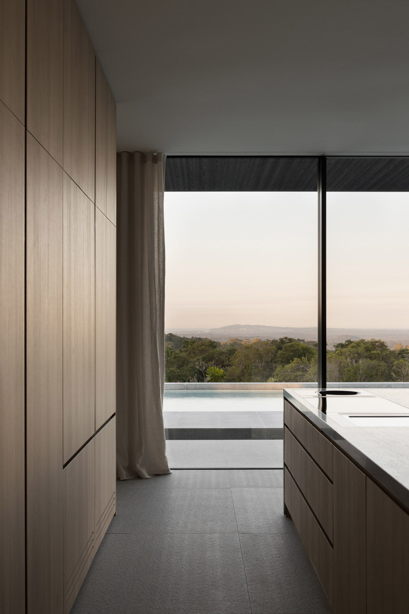 別墅設計,Minnow Studios,ZERNI,別墅設計案例,別墅設計方案,別墅裝修,極簡風格別墅,澳大利亞,景觀別墅,努薩