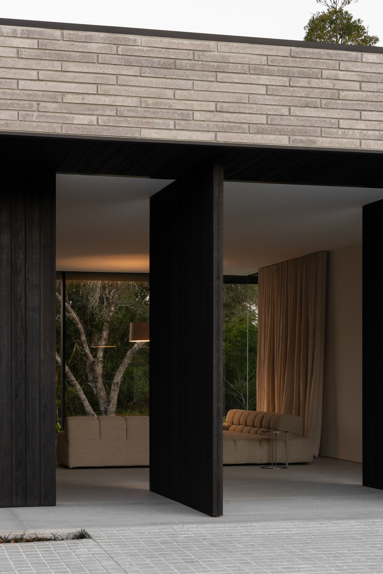 別墅設計,Minnow Studios,ZERNI,別墅設計案例,別墅設計方案,別墅裝修,極簡風格別墅,澳大利亞,景觀別墅,努薩