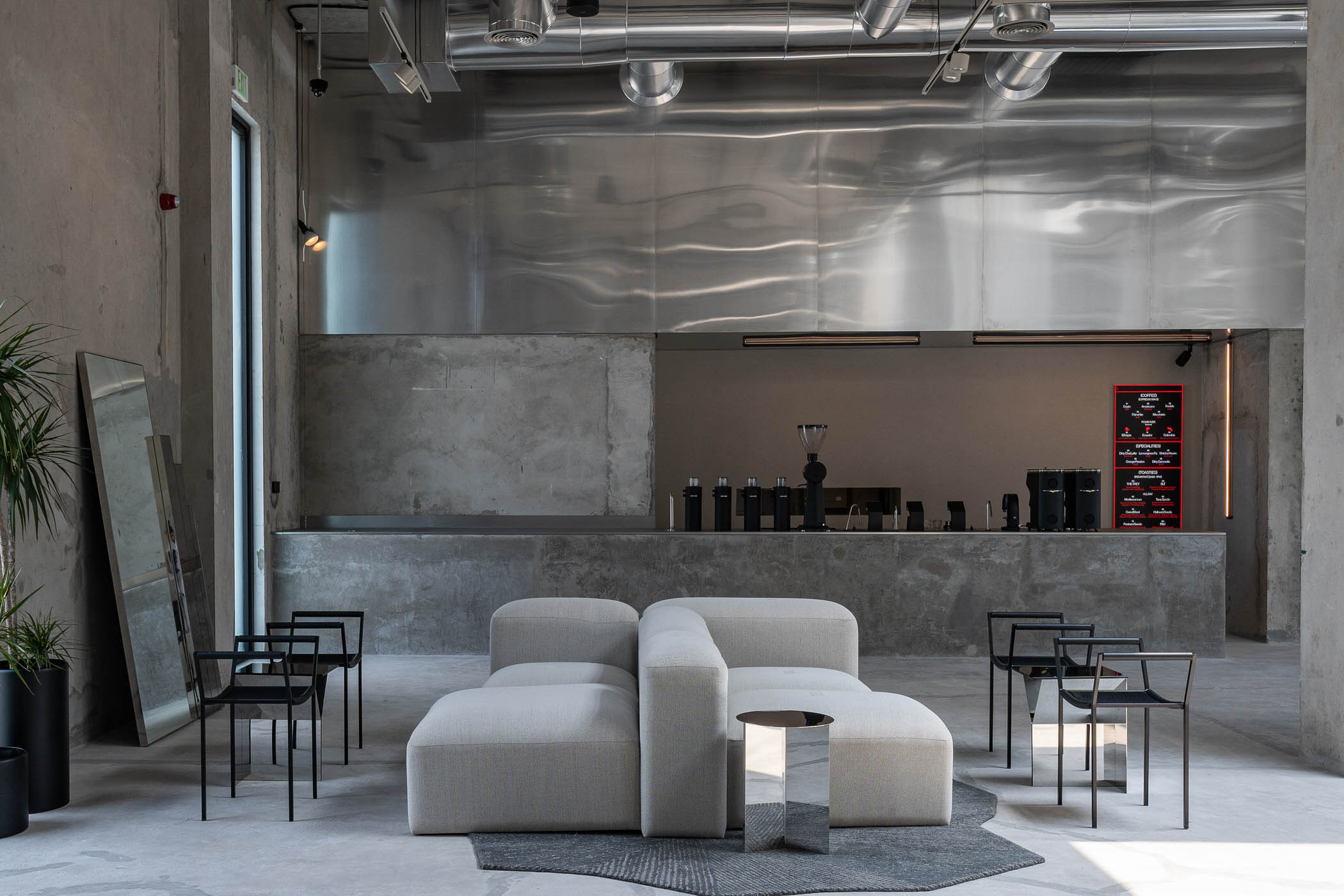 咖啡店設計,咖啡店設計案例,咖啡店設計方案,shell+core,迪拜,咖啡店裝修,Koncrete,咖啡館,複合空間