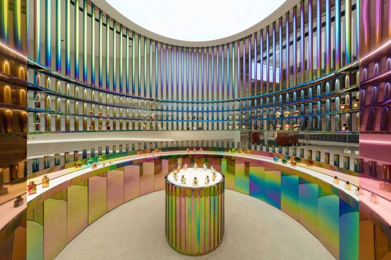 Spacemen | 馬來西亞吉隆坡Trove 商店-創意幻彩金屬