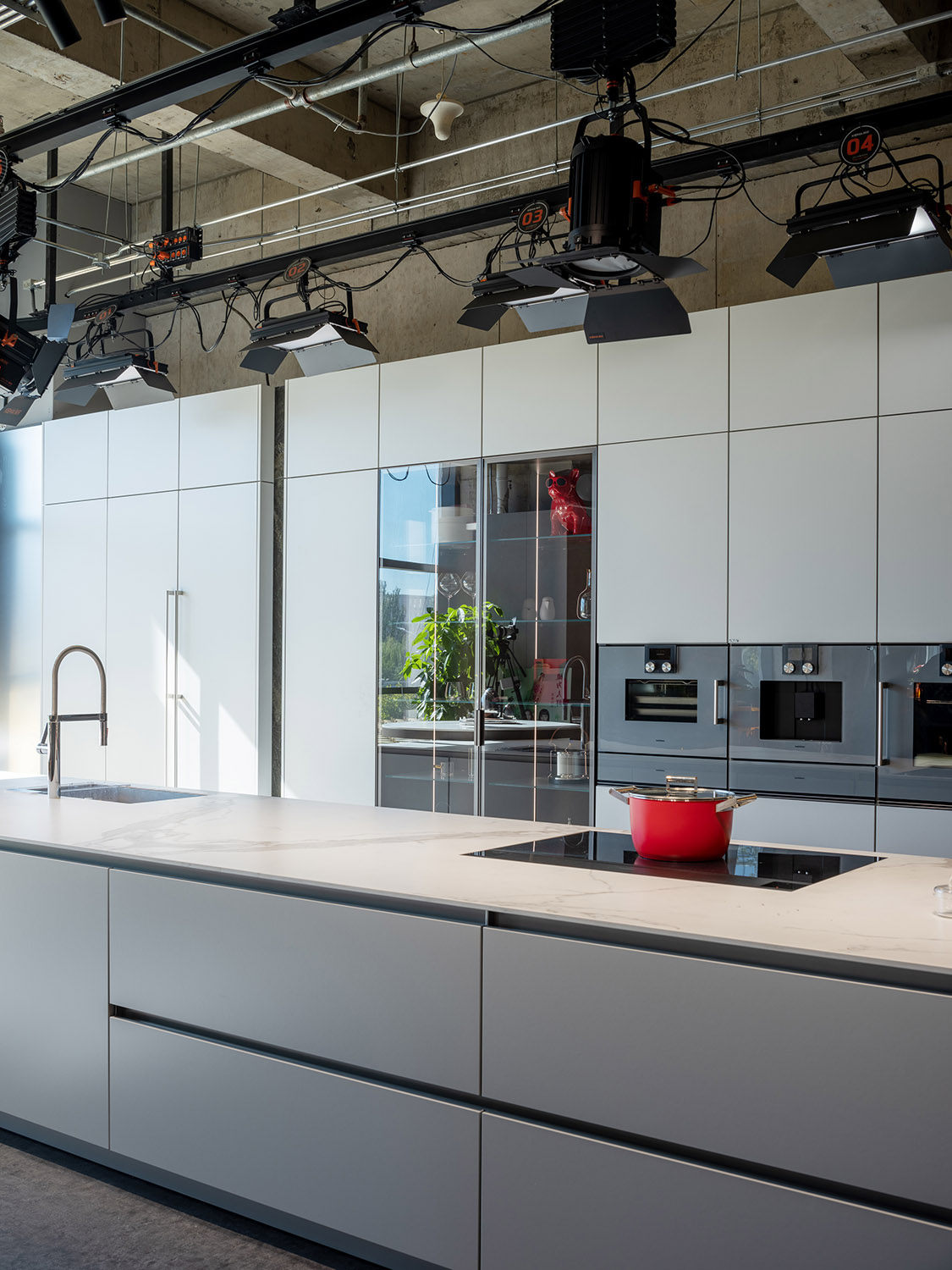 直播空間設計,辦公室設計,展廳設計,場景直播間,創意辦公室設計,直播基地設計,直播辦公室設計案例,北京,北京同仁堂健康直播基地,WUUX無象空間/王永