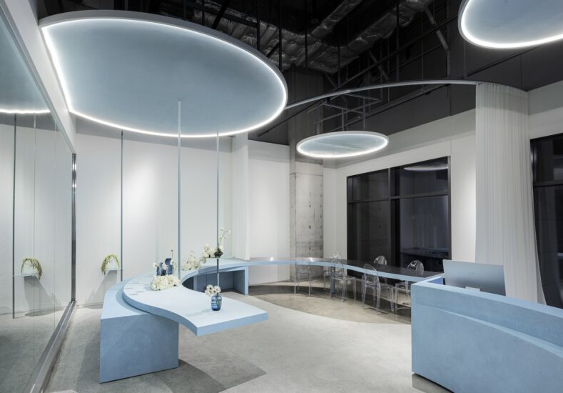 RVMN | 58㎡,韓國京畿道城南極簡創意花店設計