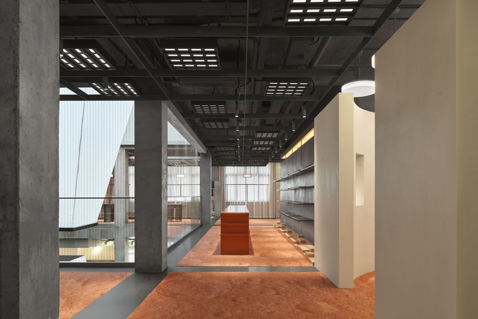 時裝店設計,服裝店設計,時裝店設計案例,商店設計,女裝店設計,精品服裝店設計,服裝店裝修,嘉興,COSCIA蔻莎·嘉興濮院店,ADS好典設計