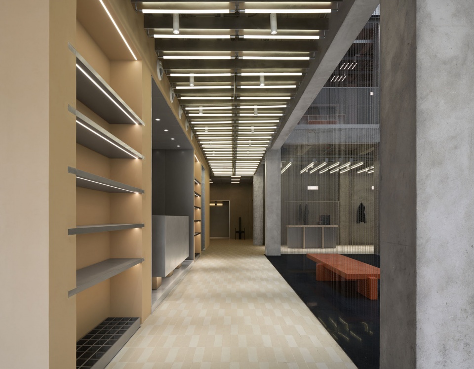 時裝店設計,服裝店設計,時裝店設計案例,商店設計,女裝店設計,精品服裝店設計,服裝店裝修,嘉興,COSCIA蔻莎·嘉興濮院店,ADS好典設計