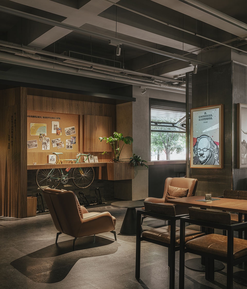 酒館設計,酒館設計案例,現代風格酒館設計,書店設計,書店設計案例,書店裝修,書店酒館,北京檀穀單向空間及十三邀小酒館,北京,BUZZ莊子玉工作室