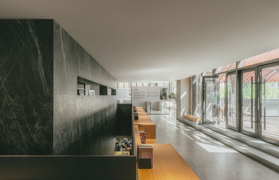 酒館設計,酒館設計案例,現代風格酒館設計,書店設計,書店設計案例,書店裝修,書店酒館,北京檀穀單向空間及十三邀小酒館,北京,BUZZ莊子玉工作室