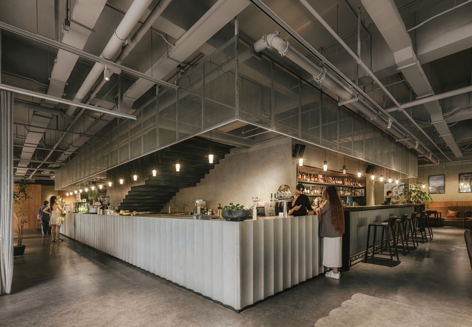 酒館設計,酒館設計案例,現代風格酒館設計,書店設計,書店設計案例,書店裝修,書店酒館,北京檀穀單向空間及十三邀小酒館,北京,BUZZ莊子玉工作室