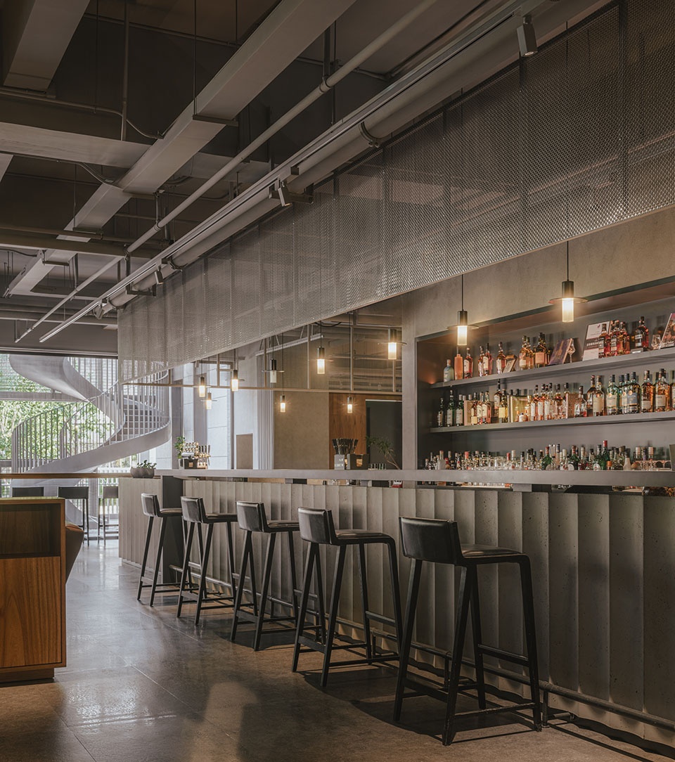 酒館設計,酒館設計案例,現代風格酒館設計,書店設計,書店設計案例,書店裝修,書店酒館,北京檀穀單向空間及十三邀小酒館,北京,BUZZ莊子玉工作室