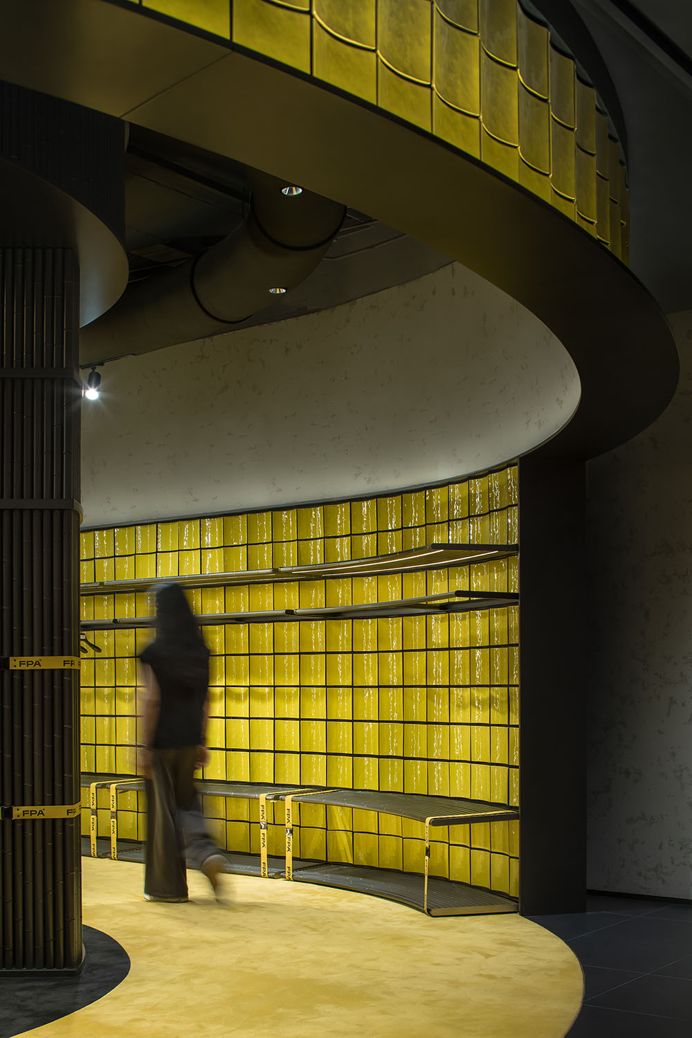 時裝店設計,零售店設計,服裝店設計,服飾零售店設計,時裝店設計案例,時裝店設計方案,上海,重慶,成都,西安,FPA四城四景以單一材質搭建品牌脈絡,永創設計