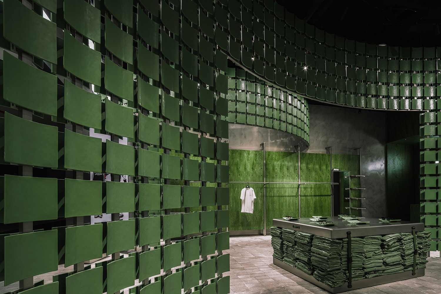 時裝店設計,零售店設計,服裝店設計,服飾零售店設計,時裝店設計案例,時裝店設計方案,上海,重慶,成都,西安,FPA四城四景以單一材質搭建品牌脈絡,永創設計