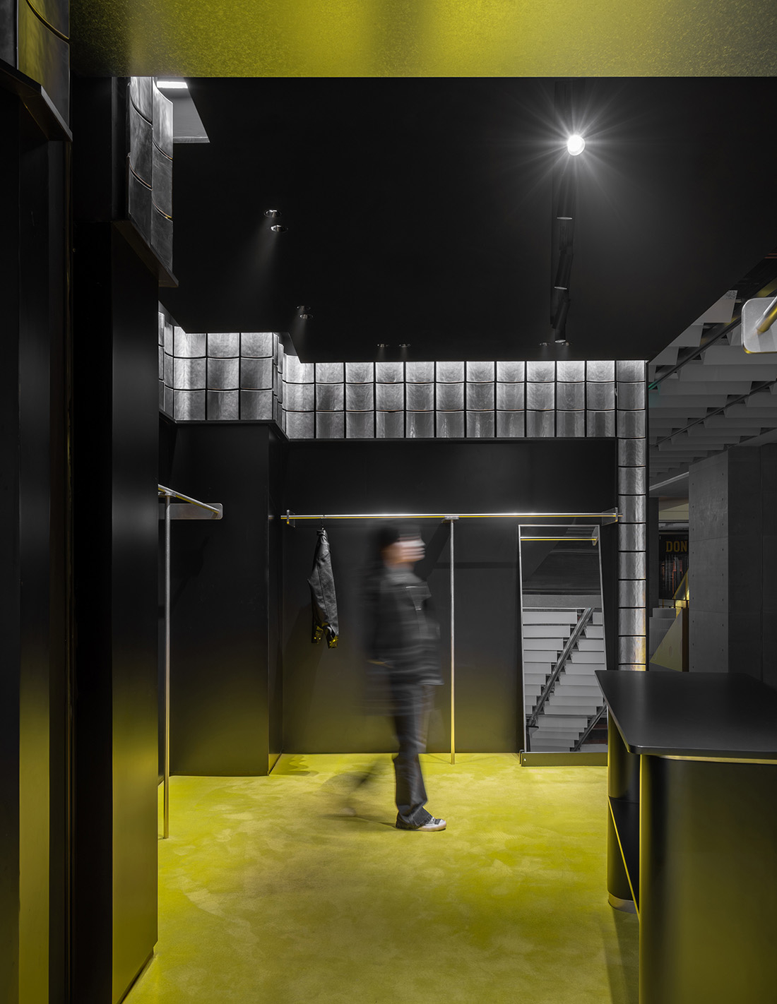 時裝店設計,零售店設計,服裝店設計,服飾零售店設計,時裝店設計案例,時裝店設計方案,上海,重慶,成都,西安,FPA四城四景以單一材質搭建品牌脈絡,永創設計