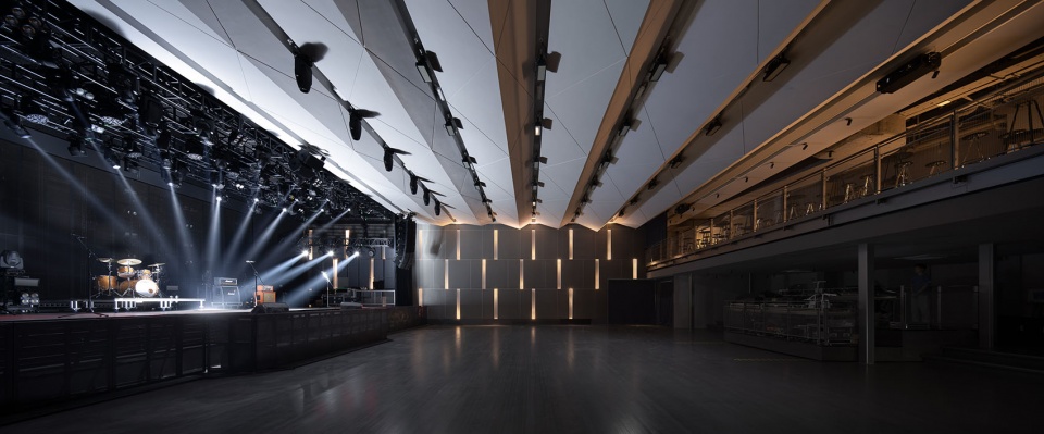 酒吧設計,多功能空間設計,舞台酒吧空間,文化沙龍空間,佛山,ALSOLIVE空間設計,野路建築設計