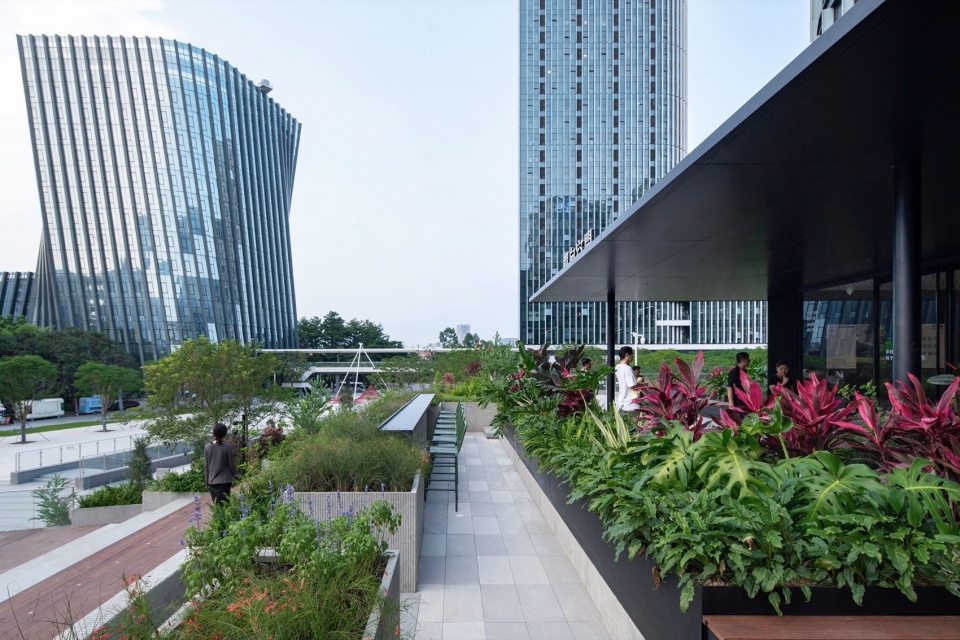 書店設計,商店設計,書店零售店設計,書店設計案例,書店設計方案,書店裝修,書店咖啡店設計,咖啡店設計,佛山,佛山單向空間,一十一建築