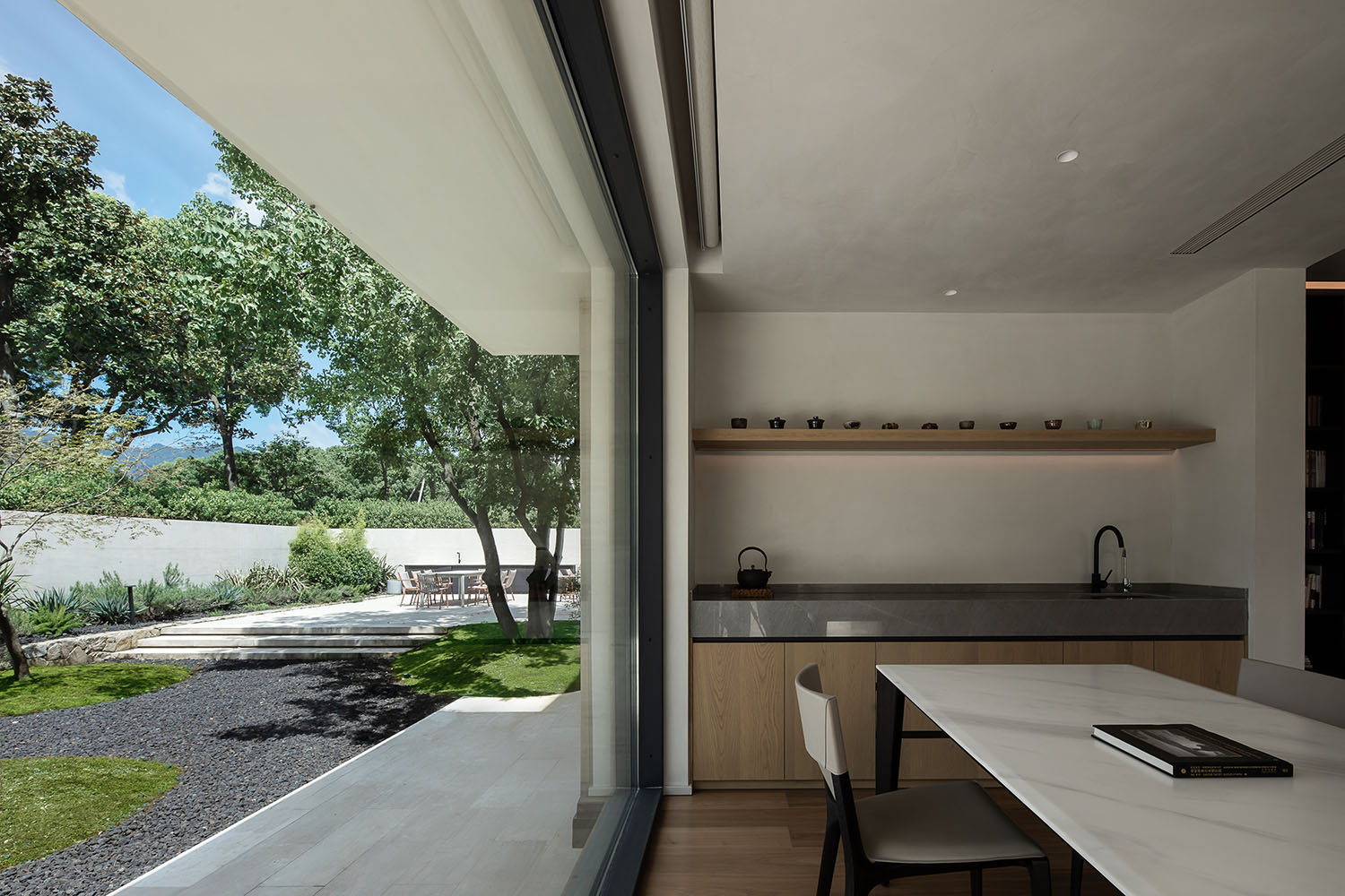 1000㎡別墅設計,1000㎡,別墅設計案例,別墅設計方案,別墅裝修,庭院別墅設計,住宅設計,微水泥,杭州,杭州西湖高爾夫別墅,時上建築/沈墨