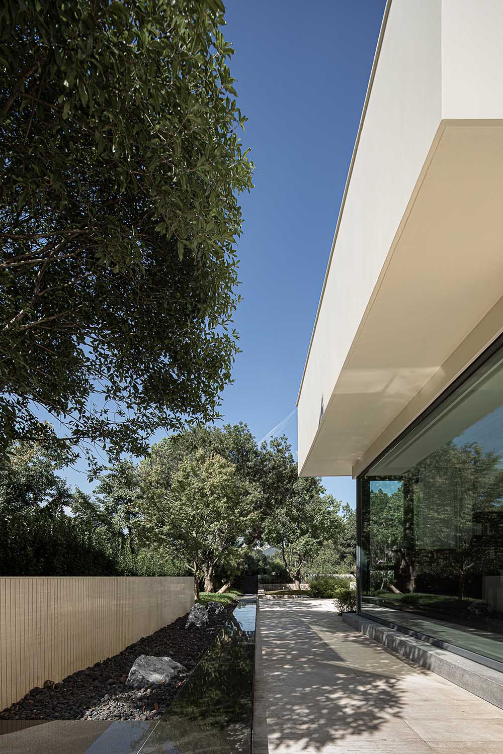 1000㎡別墅設計,1000㎡,別墅設計案例,別墅設計方案,別墅裝修,庭院別墅設計,住宅設計,微水泥,杭州,杭州西湖高爾夫別墅,時上建築/沈墨