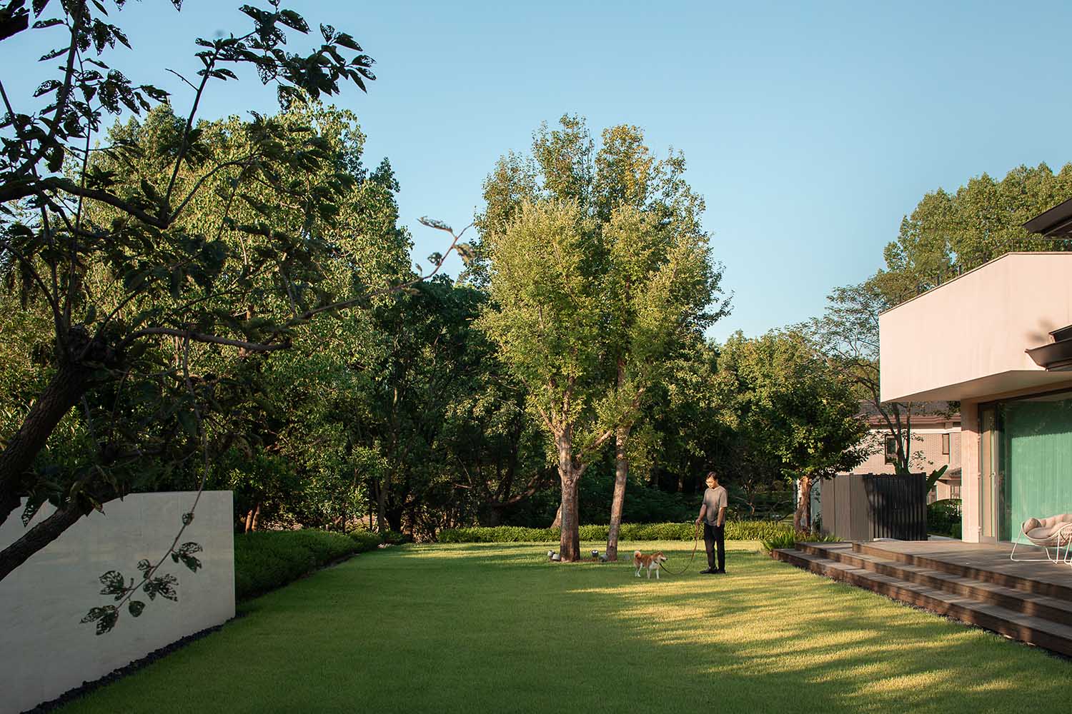 1000㎡別墅設計,1000㎡,別墅設計案例,別墅設計方案,別墅裝修,庭院別墅設計,住宅設計,微水泥,杭州,杭州西湖高爾夫別墅,時上建築/沈墨