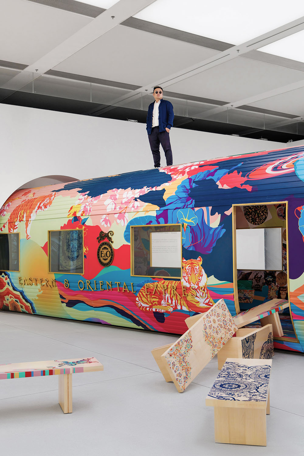 家具設計,藝術家具設計,家具設計案例,藝術品家具,藝術長凳,深圳,萬象與留白,融合萬象的功能性藝術家具,異開設計,泡泡藝廊