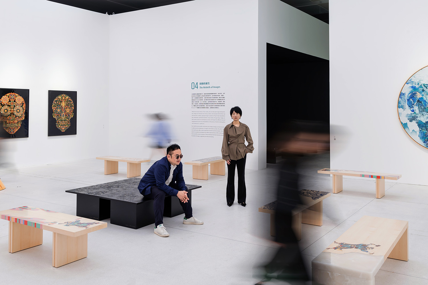 家具設計,藝術家具設計,家具設計案例,藝術品家具,藝術長凳,深圳,萬象與留白,融合萬象的功能性藝術家具,異開設計,泡泡藝廊