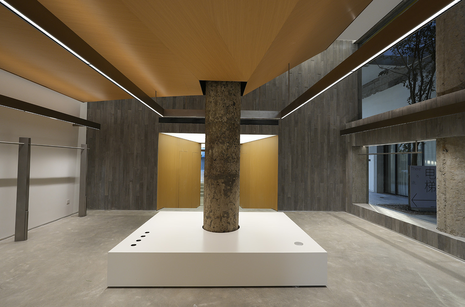 服裝店設計案例,服裝店設計方案,服裝店設計,零售店設計,商店設計,服裝零售店,服裝店,寧波,MODE COMMUTER·帶夢胡同,慕尚集團設計