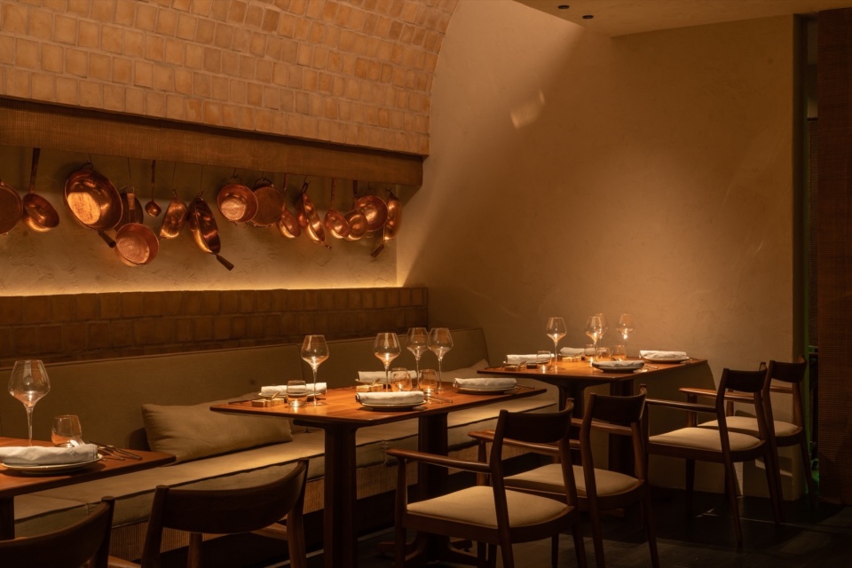 餐廳設計,休閑餐廳設計,西餐廳設計,餐廳裝修,餐廳設計案例,餐廳設計方案,高檔餐廳設計,海口,Mood慕得·普洛旺斯餐廳,覺得設計