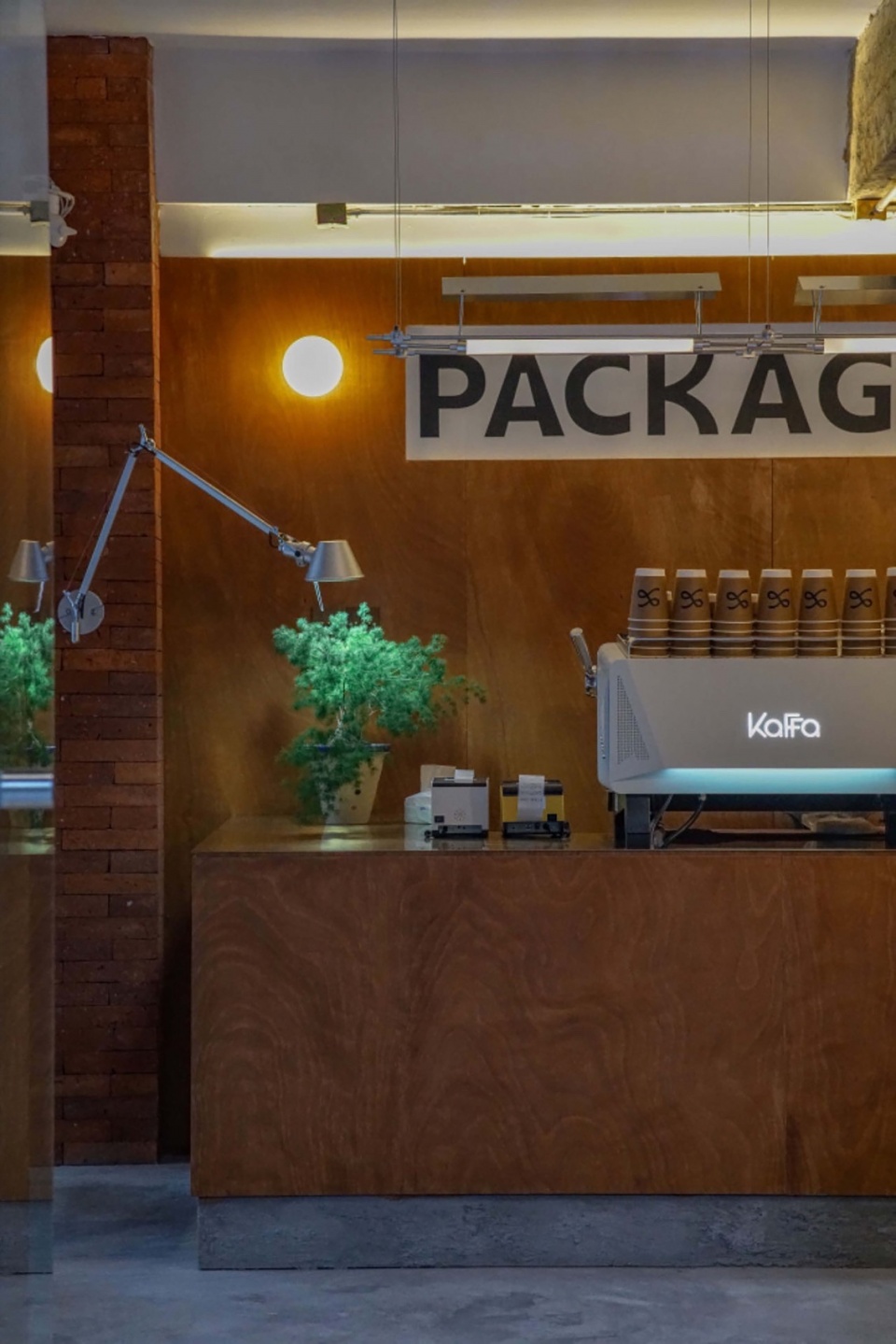 咖啡廳設計案例,咖啡廳設計方案,咖啡店設計,咖啡館設計,小咖啡店設計,社區咖啡廳設計,建築改造,佛山,Package House,衍設計