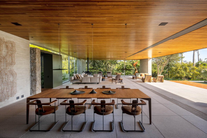 Gui Mattos|1414 m²,巴西開放式庭院景觀別墅